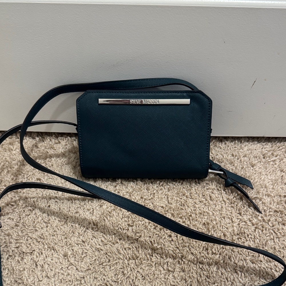 Steve Madden Navy Crossbody Bag